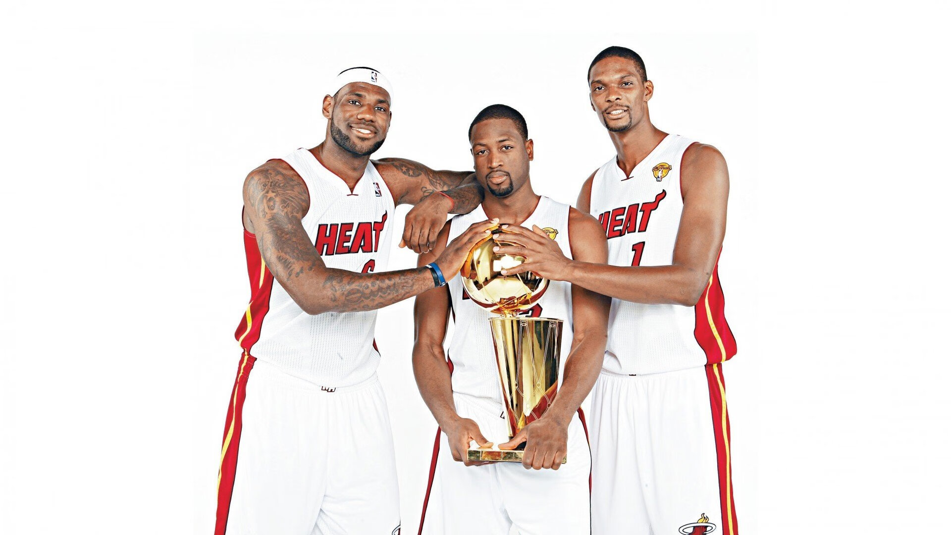 东决关键战之夜，詹姆斯用实力证明自己